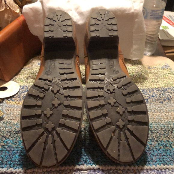 Pikolinos Women Brown Leather Ankle Boots - Picture 3 of 3